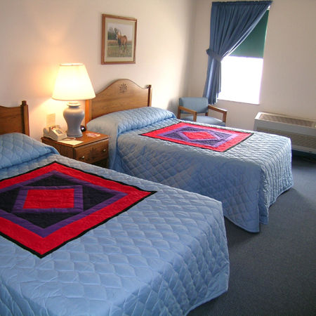 Nappanee Inn 02.[1]